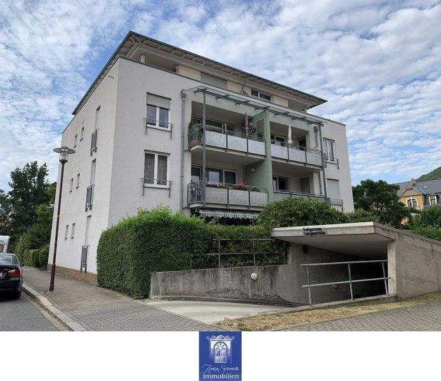 Traumhafte Wohnung mit Dachterrasse in ruhiger Lage! - Foto 1