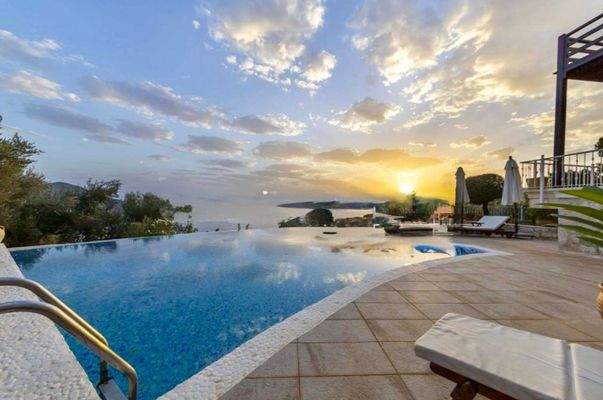 Bildschirmfoto 2025-10-14 um 17.05.49.jpeg