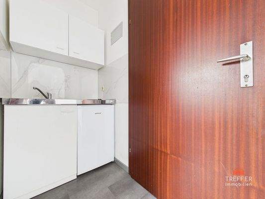 Eingang / Kochnische