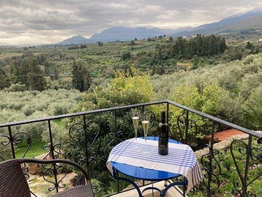 Kreta, Paidochori: Ländliches Steinhaus mit freier Aussicht zu verkaufen