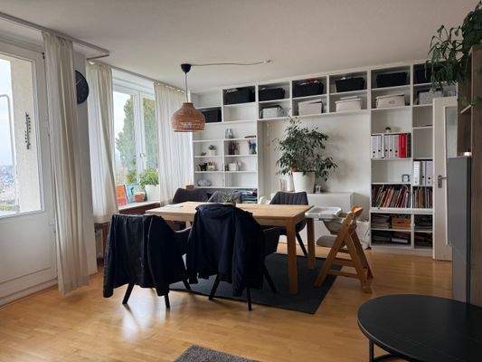 Wohnbereich mit Schiebetür