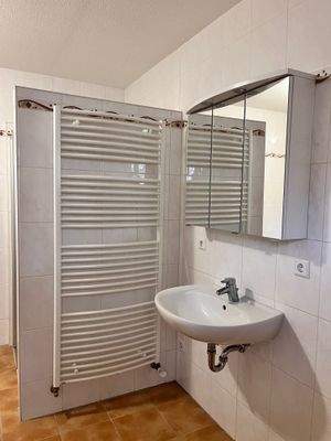 Haupthaus EG-Badezimmer