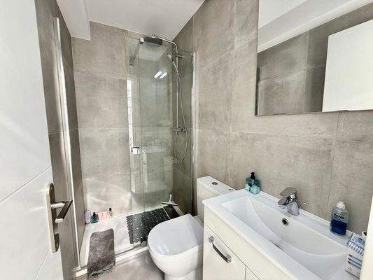 WhatsApp Image 2025-03-04 at 11.50.09-8