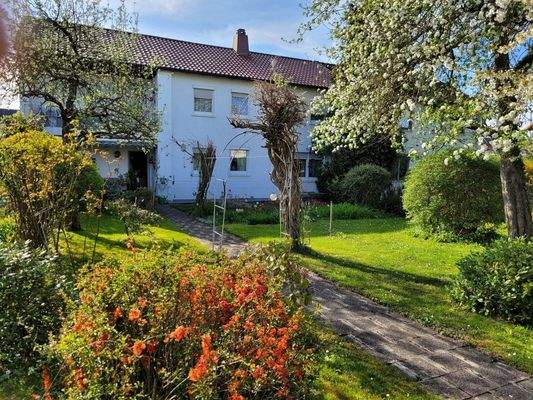  Hausansicht Strassenseitig