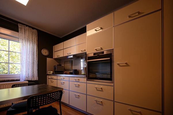 1te Etage Einbauküche rechte Zeile
