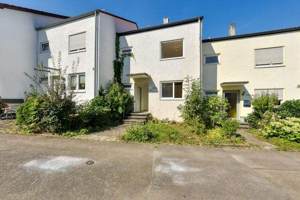 Hauseingang v. Osten