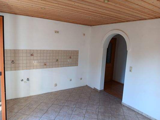 große Wohn-Küche im 1. Stock