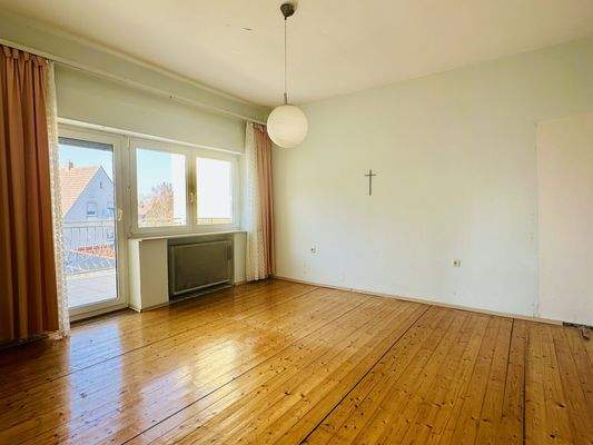 Schlafzimmer im Obergeschoss mit...