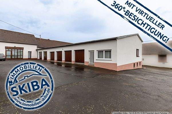 Halle mit Garagen und Büro