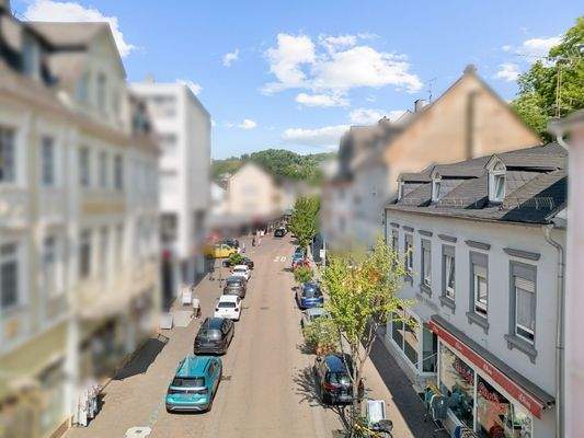 Straßenverlauf rechts