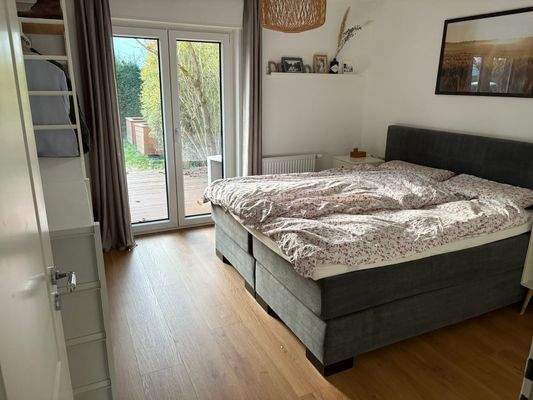 Schlafzimmer15m²)