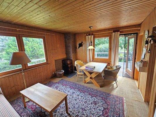 Wohnzimmer ca. 17,6 m² 