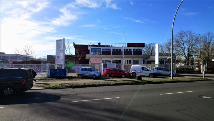 Grundstücksansicht von der Hauptstraße aus