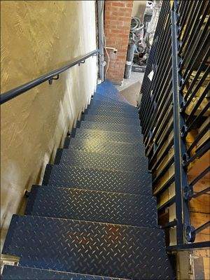 Robuste Treppe zum OG