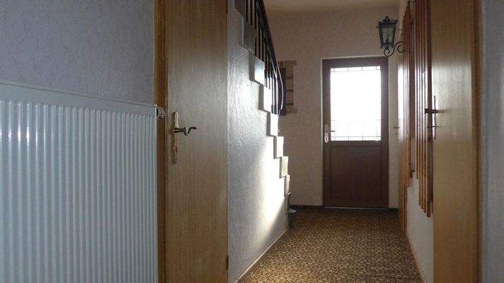 Flur EG linke Hälfte