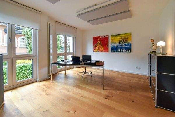 Kinder-/Arbeitszimmer