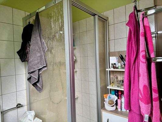 Duschbad im DG