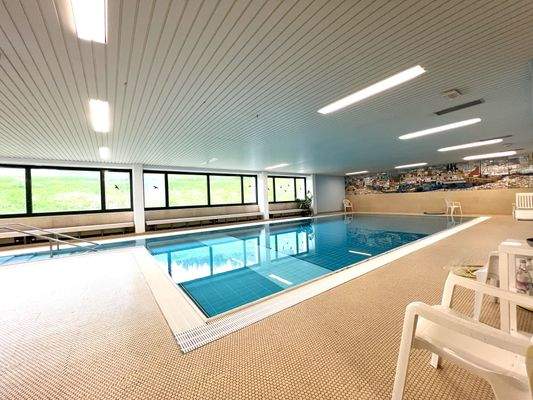 Beispiel Schwimmbad (9).jpg