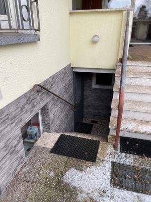 Kellerabgang vom Gartenbereich 
