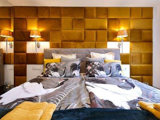 048 Schlafzimmer Doppelbett (1 von 1)