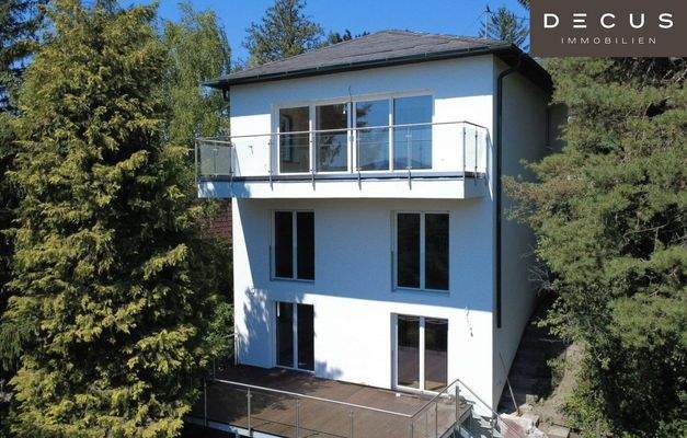 DECUS - Immobilien GmbH