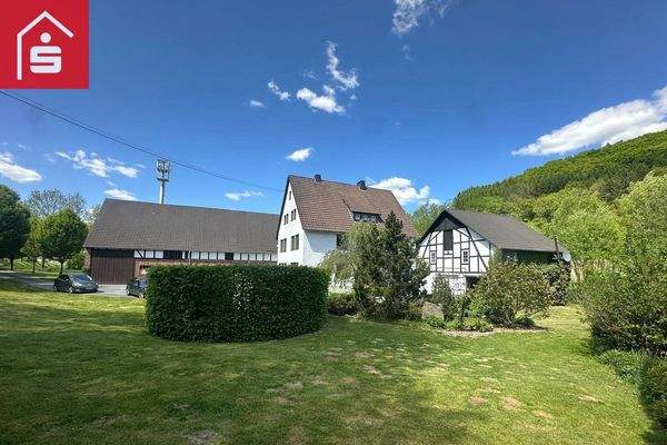 gesamte Liegenschaft Bild 1