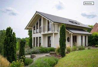 geschmackvolles_EFH_1_Musterfoto