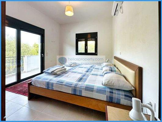 d06ed37a007a43a98687652a0a06a1dd-original