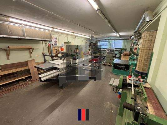 Halle Innenansicht 1