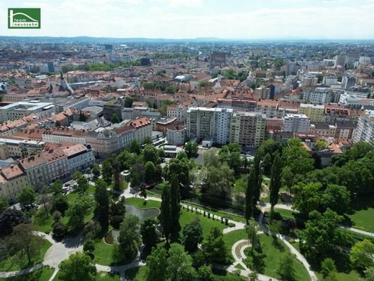 Styria Center & Volksgartenpark