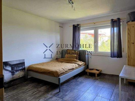 Arbeits-/Kinderzimmer 2 EG