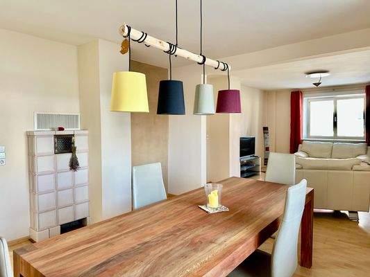 Großzügiger Wohn-Essbereich