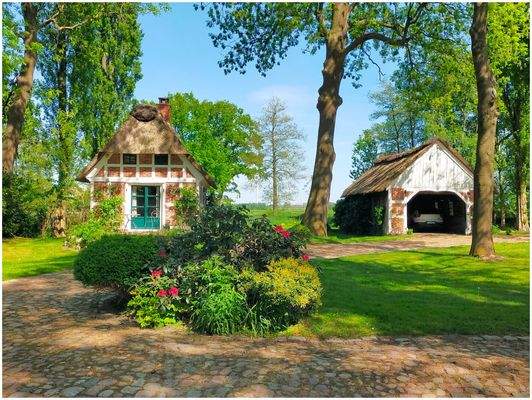 Backhaus/ Garage