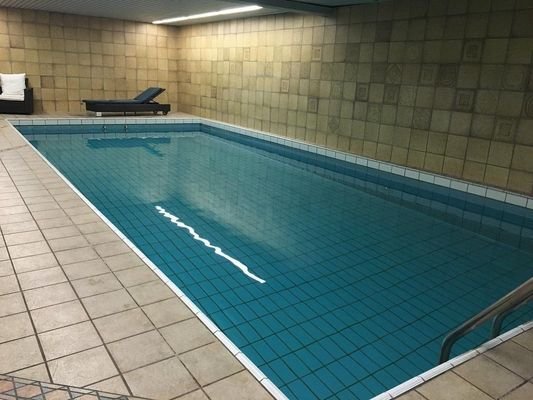 Pool 1