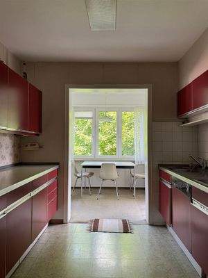 Die Küche im OG mit Blick in den Esserker