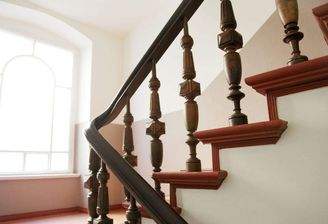 Referenz Treppenhaus im Denkmal