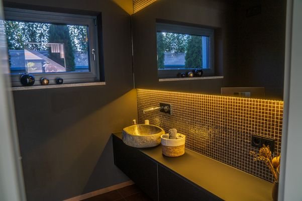 Badezimmer im Erdgeschoss