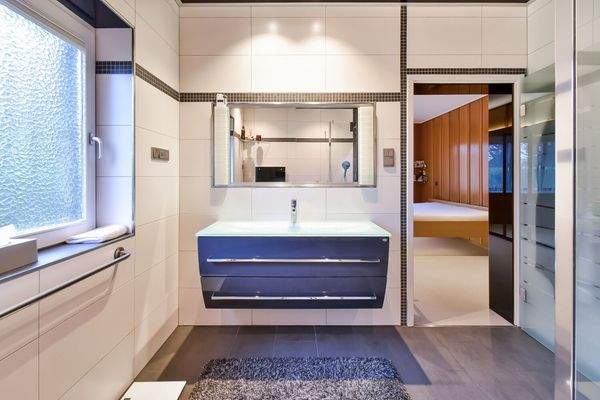 Hauptbad Erdgeschoss