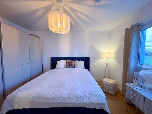 Schlafzimmer weitere Ansicht 