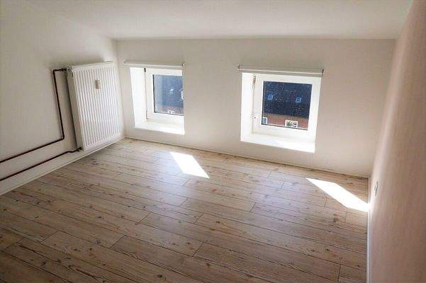 OG zusätzlicher Raum (niedrige Deckenhöhe)