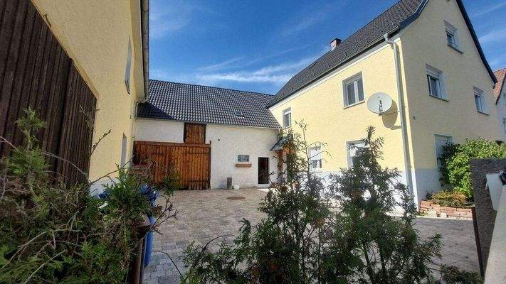 Innenhof 3 Seithof.jpg