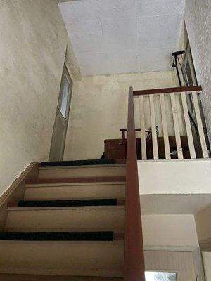 Treppe OG-DG/Flur im DG