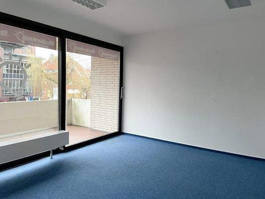 Büroraum V mit Balkon