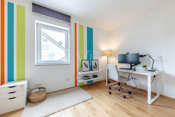 Arbeitszimmer OG - Einrichtungsbeispiel