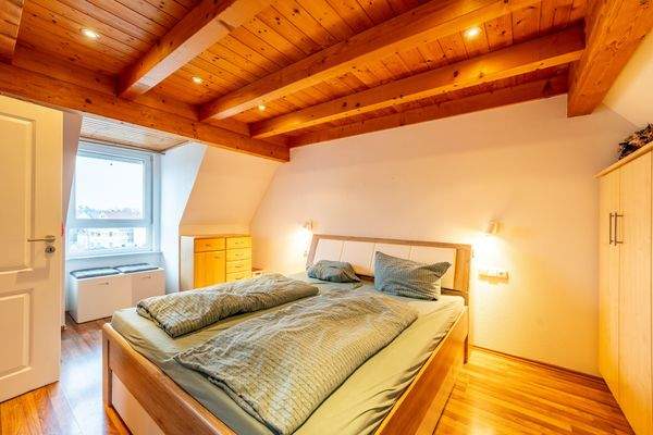 Hinterhaus DG Schlafzimmer