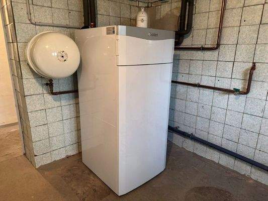 moderne Gasbrennwerttherme