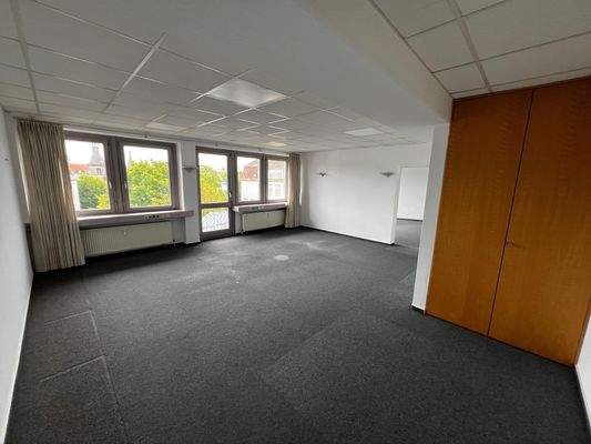 Bürofläche Ansicht 7.jpg