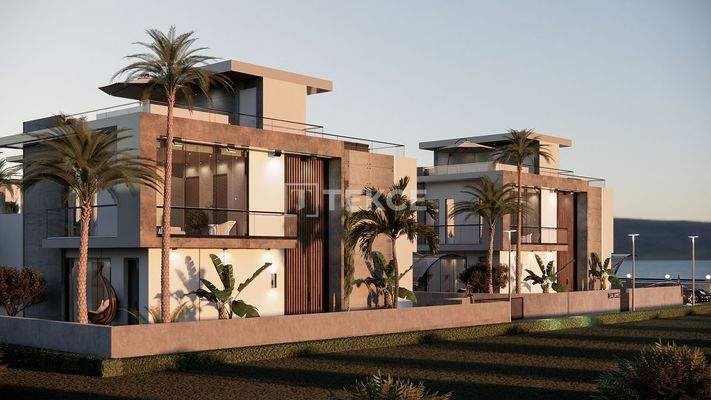 Detached Villas with Pools Near the Beach in Ozanköy Girne