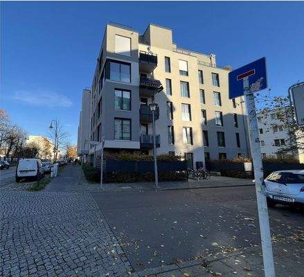 Nachbarschaft Neu- und Altbau