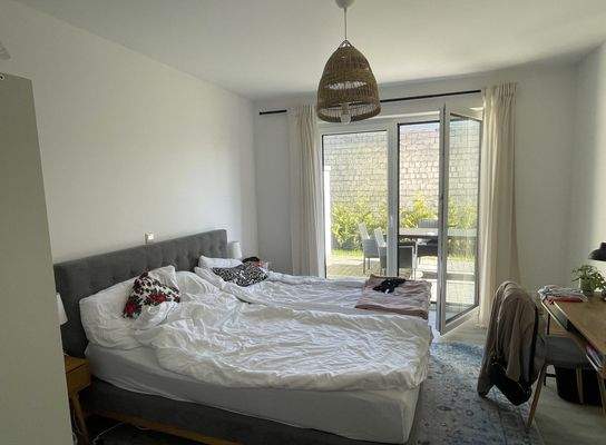 Schlafzimmer Erdgeschoss rechts